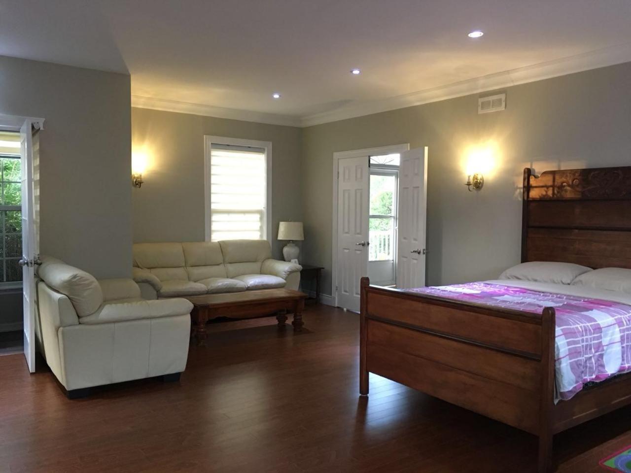 Bed and Breakfast Seaview White House Stratford Екстер'єр фото