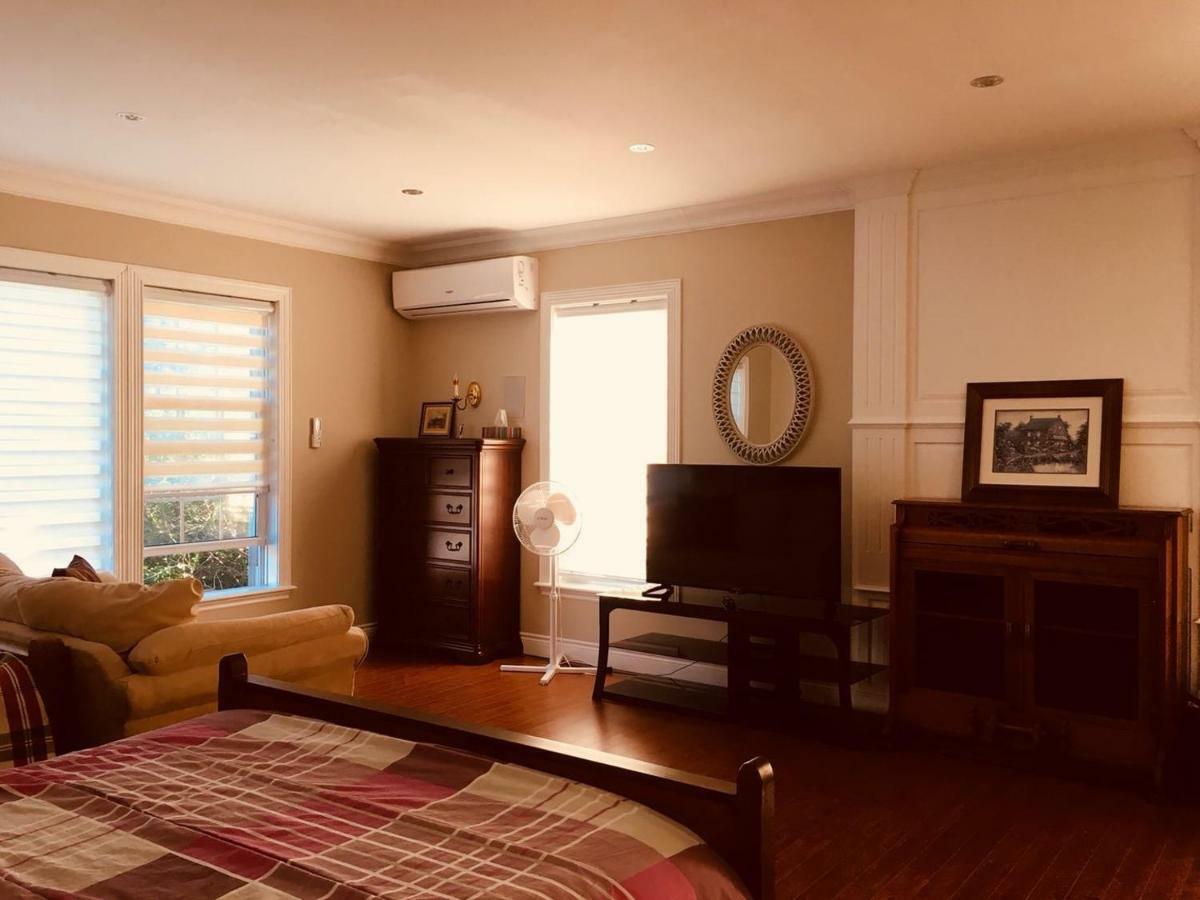Bed and Breakfast Seaview White House Stratford Екстер'єр фото